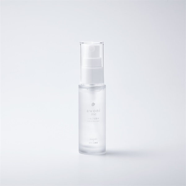 awoni me いちご化粧水